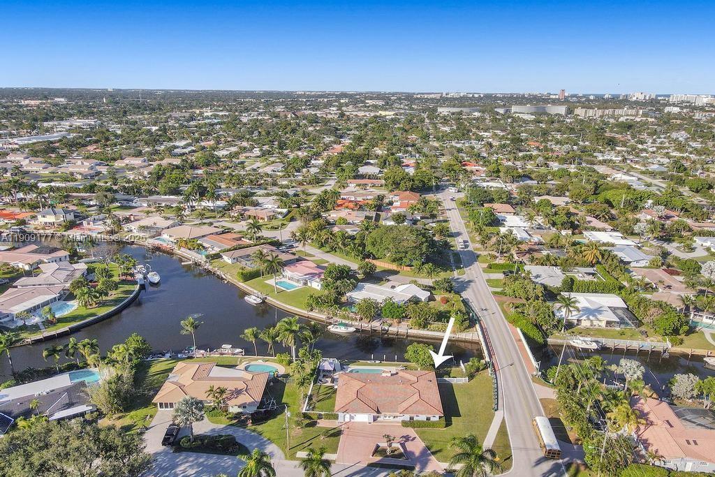 1109 SE 12th St, Deerfield Beach FL 33441