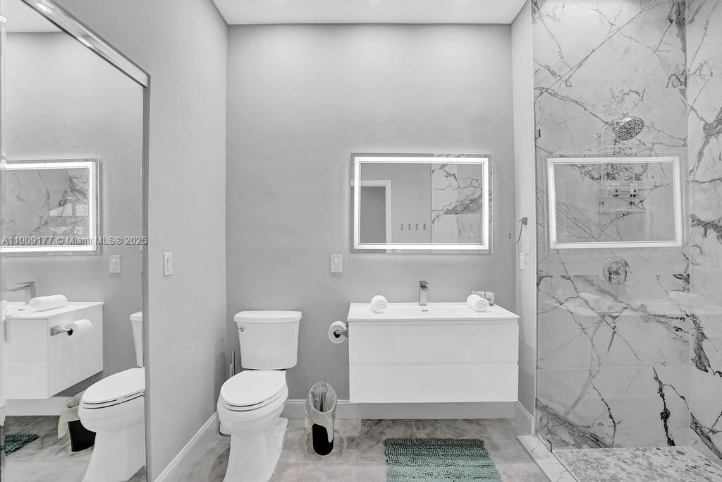 1109 SE 12th St, Deerfield Beach FL 33441