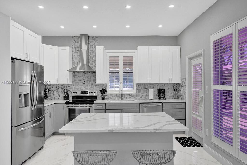 1109 SE 12th St, Deerfield Beach FL 33441