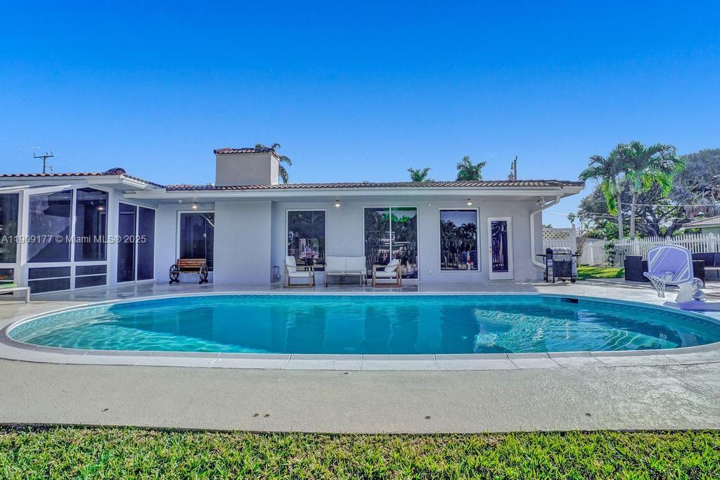 1109 SE 12th St, Deerfield Beach FL 33441