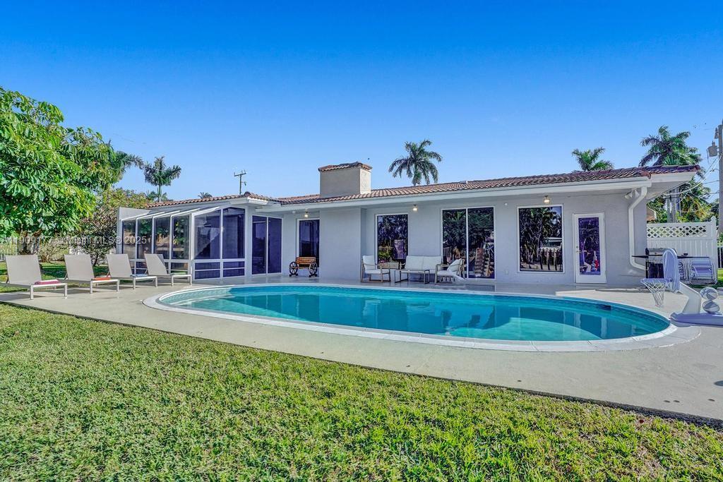 1109 SE 12th St, Deerfield Beach FL 33441