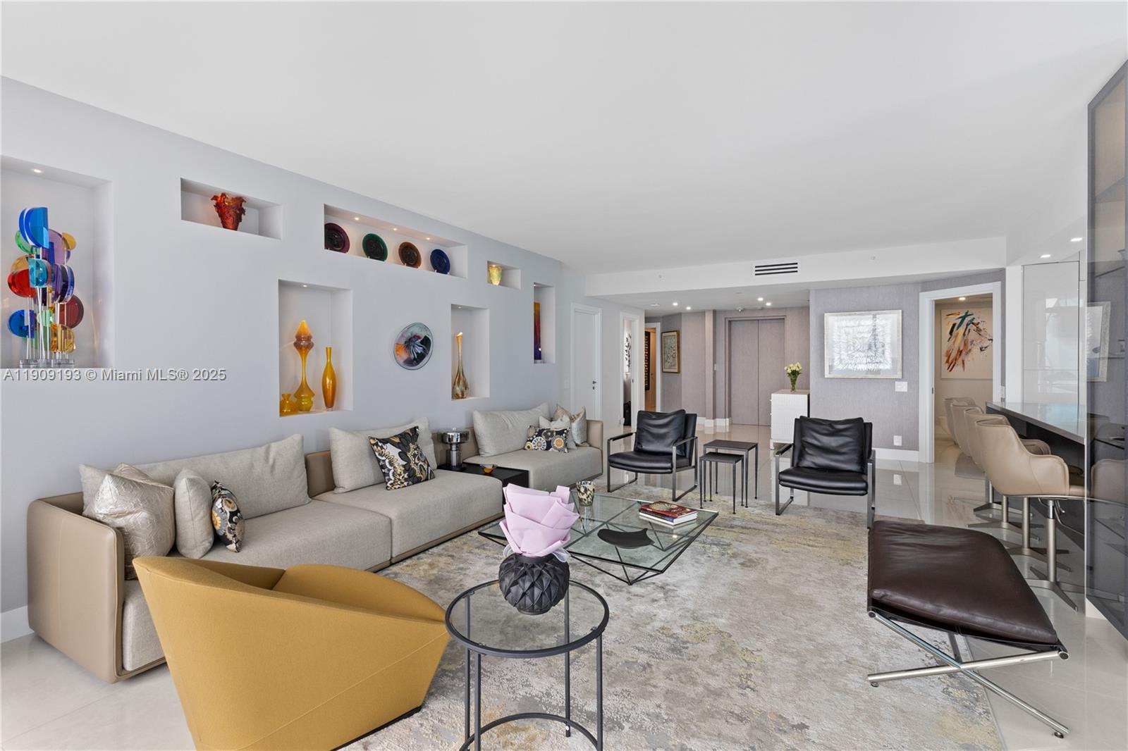 3801 NE 207th St #2002, Aventura FL 33180