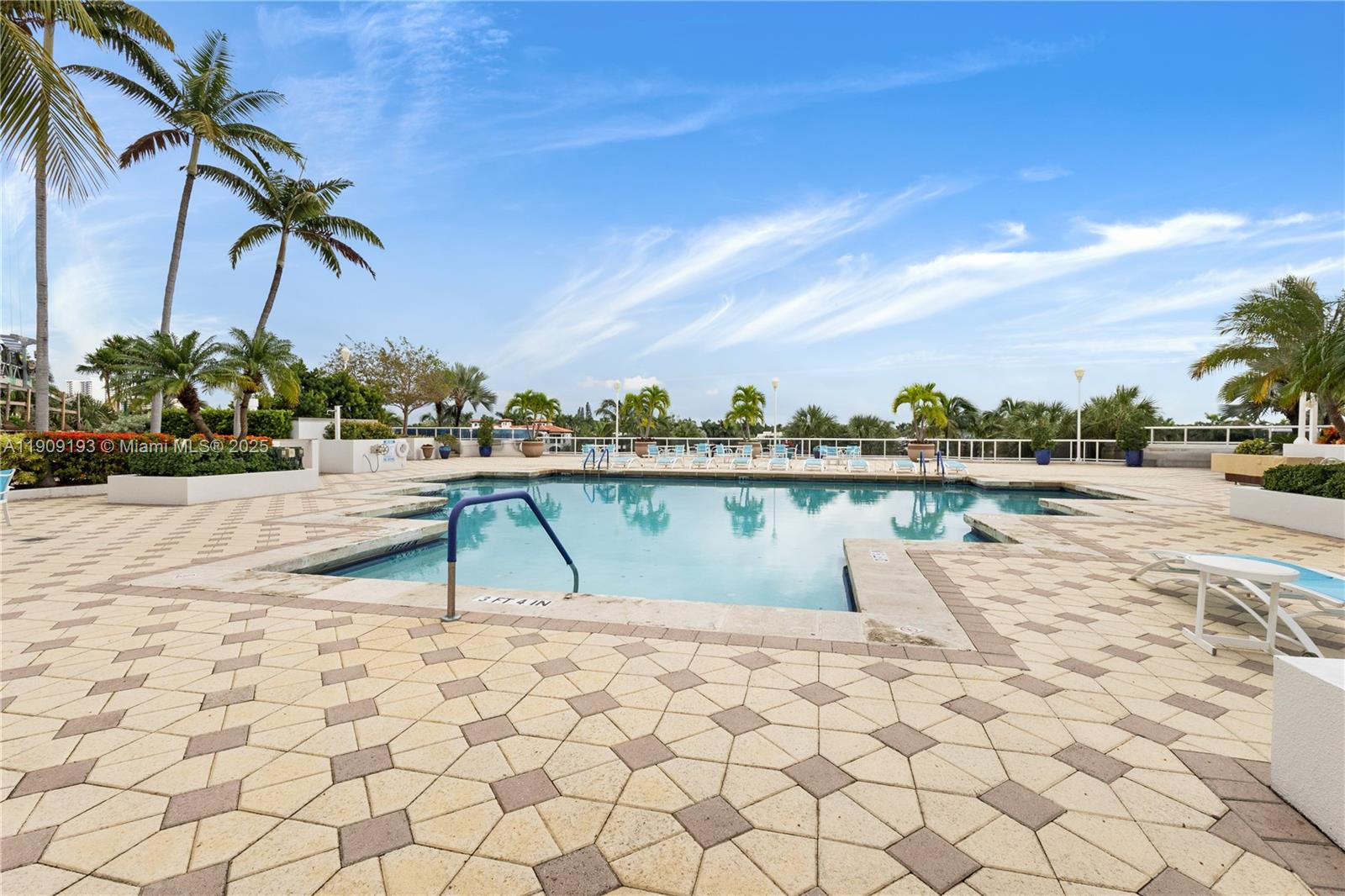 3801 NE 207th St #2002, Aventura FL 33180