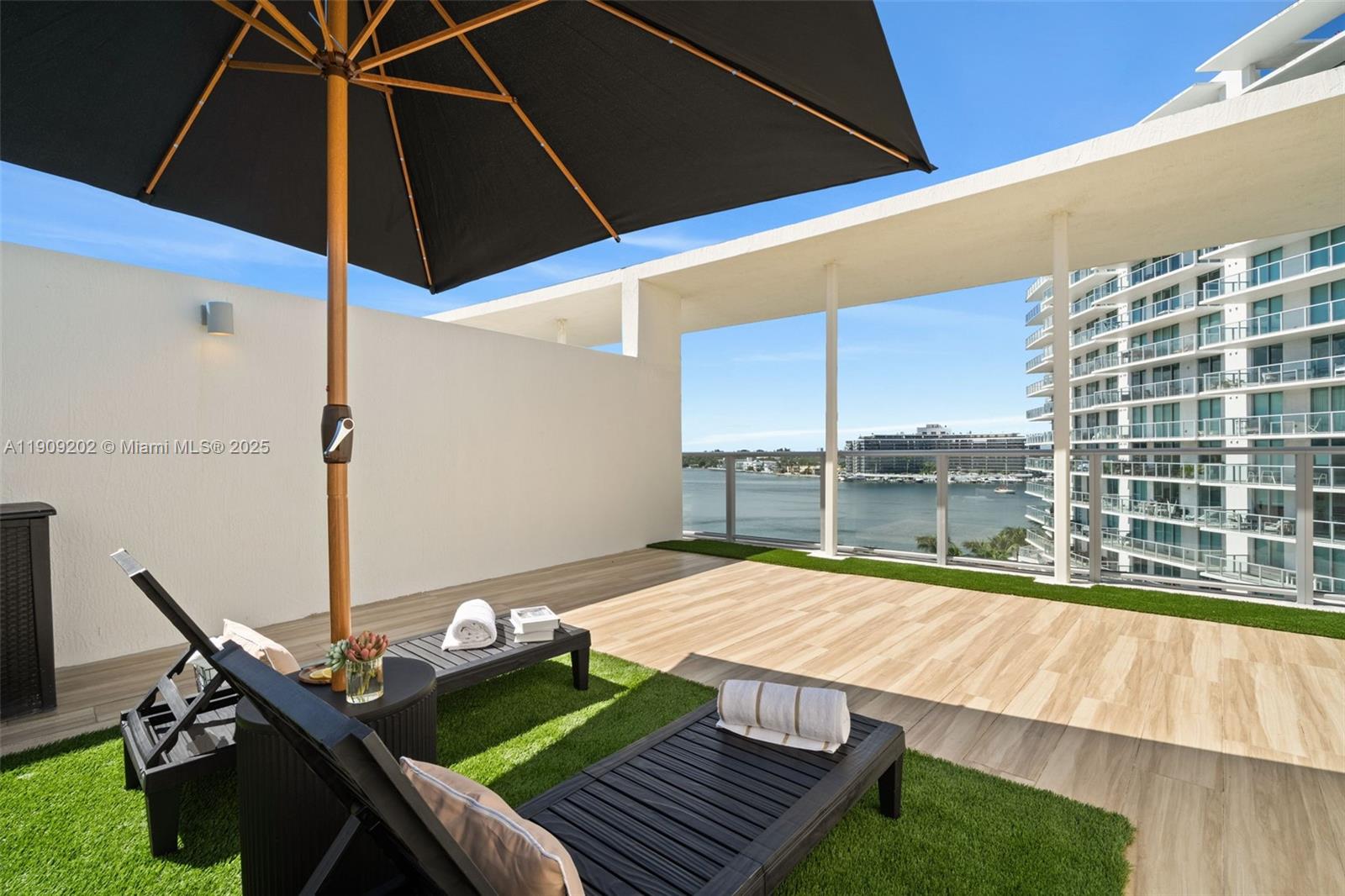 6620 Indian Creek Dr #713, Miami Beach FL 33141