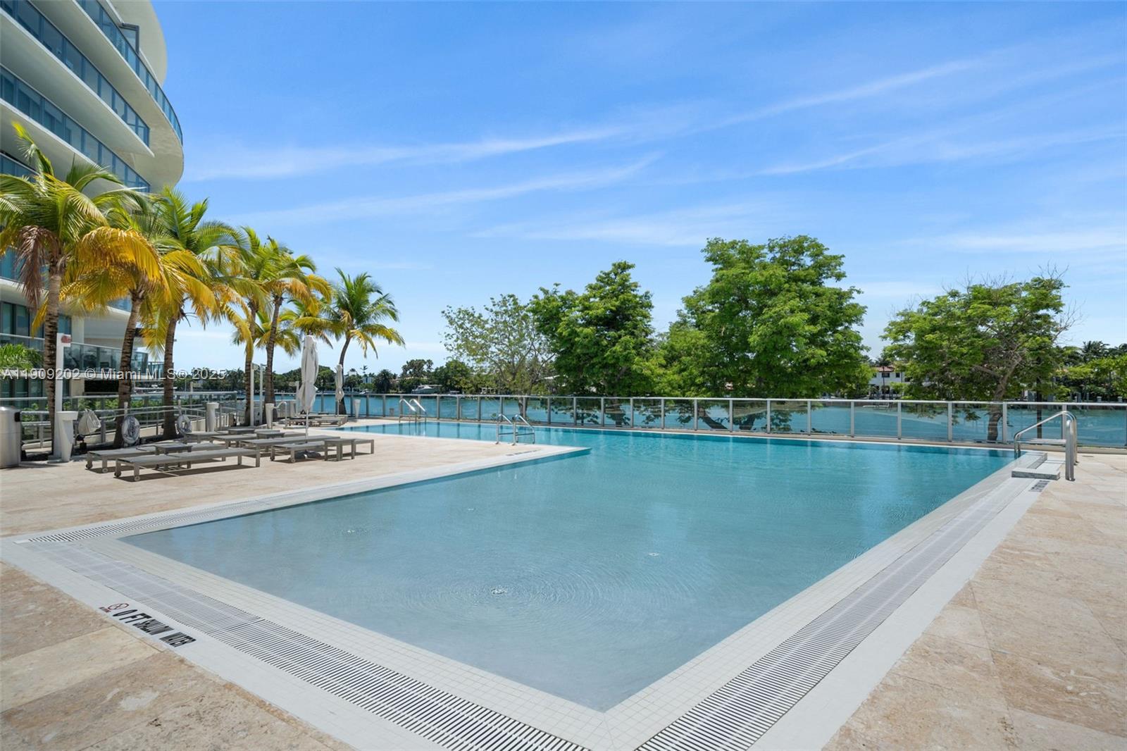 6620 Indian Creek Dr #713, Miami Beach FL 33141