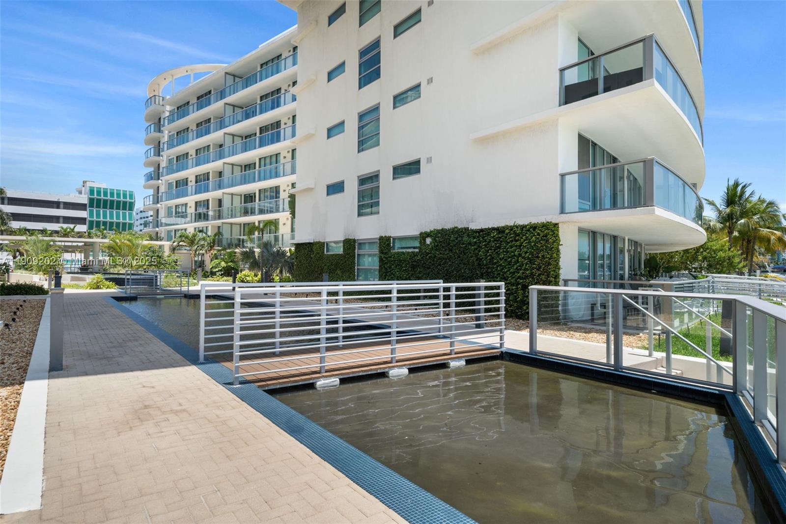 6620 Indian Creek Dr #713, Miami Beach FL 33141