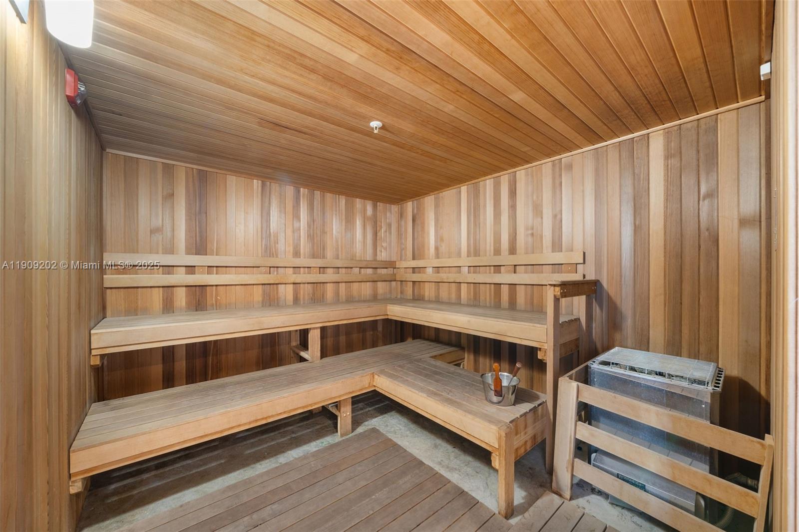6620 Indian Creek Dr #713, Miami Beach FL 33141