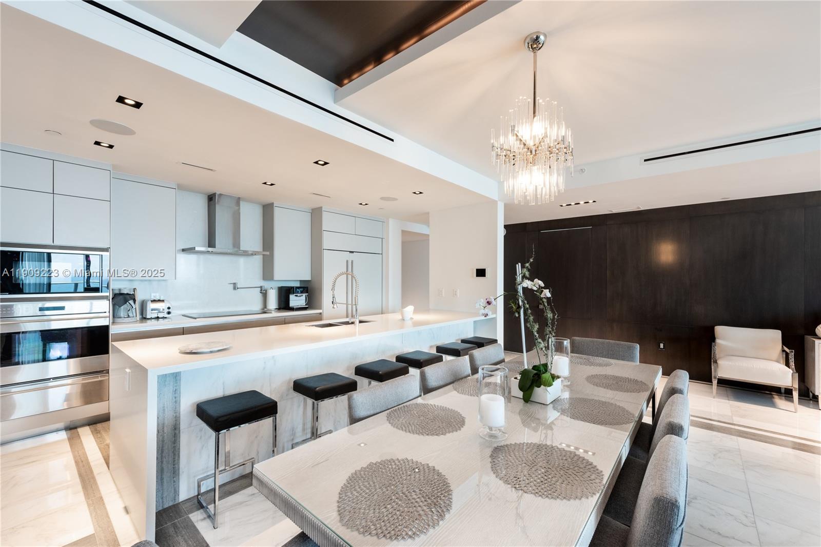 17475 Collins Ave #701, Sunny Isles Beach FL 33160