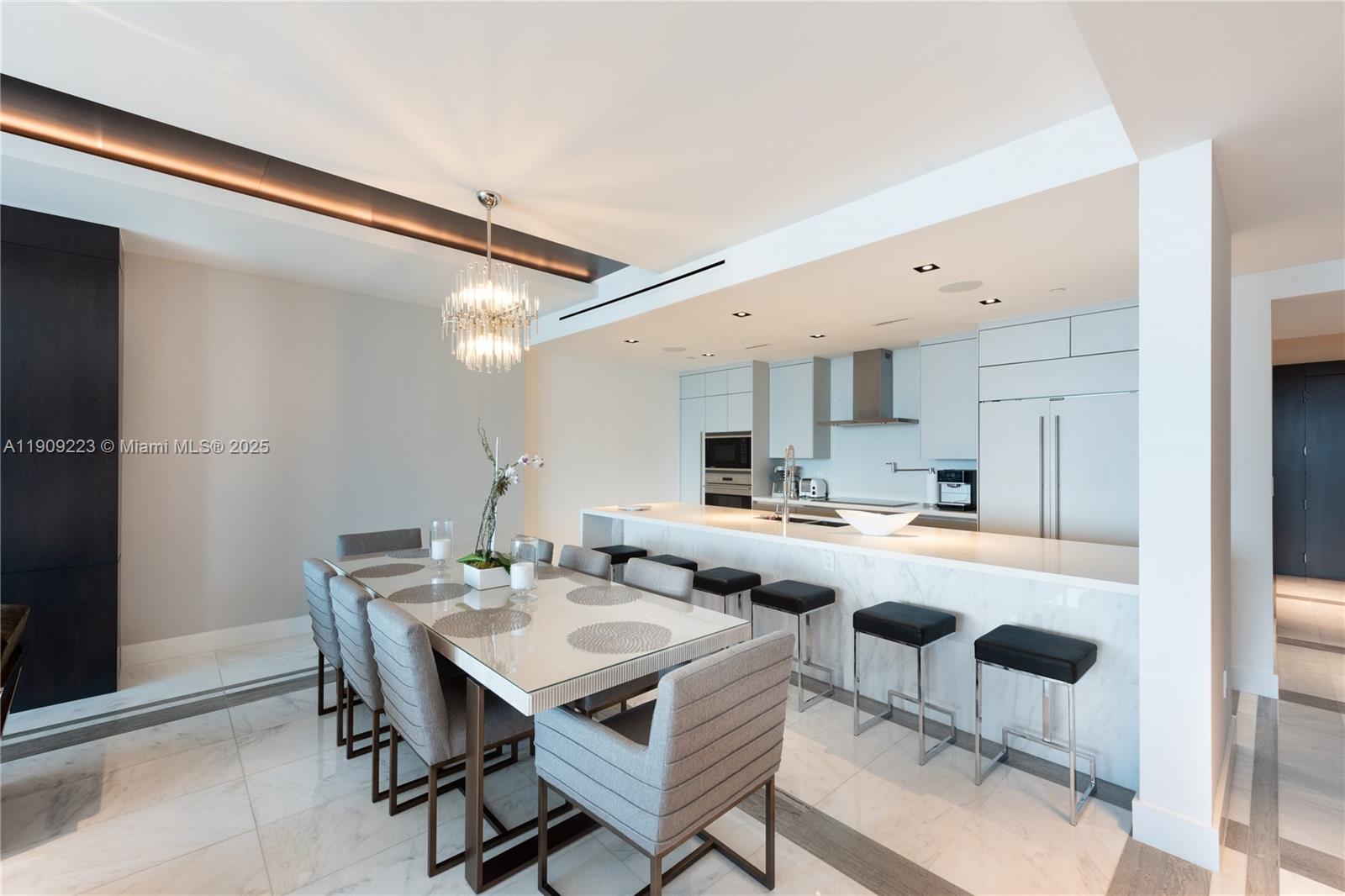 17475 Collins Ave #701, Sunny Isles Beach FL 33160