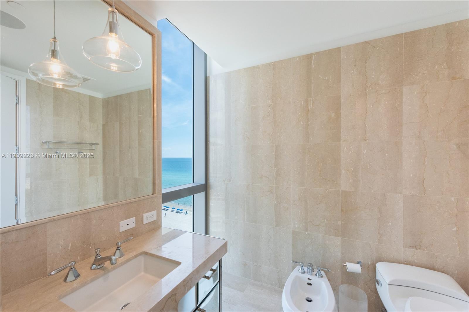 17475 Collins Ave #701, Sunny Isles Beach FL 33160