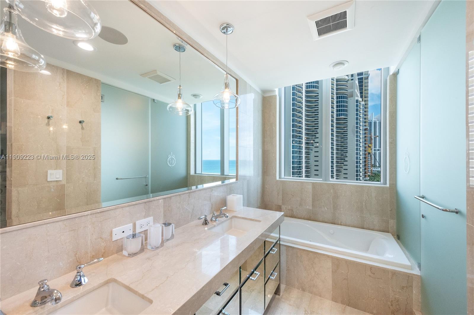 17475 Collins Ave #701, Sunny Isles Beach FL 33160