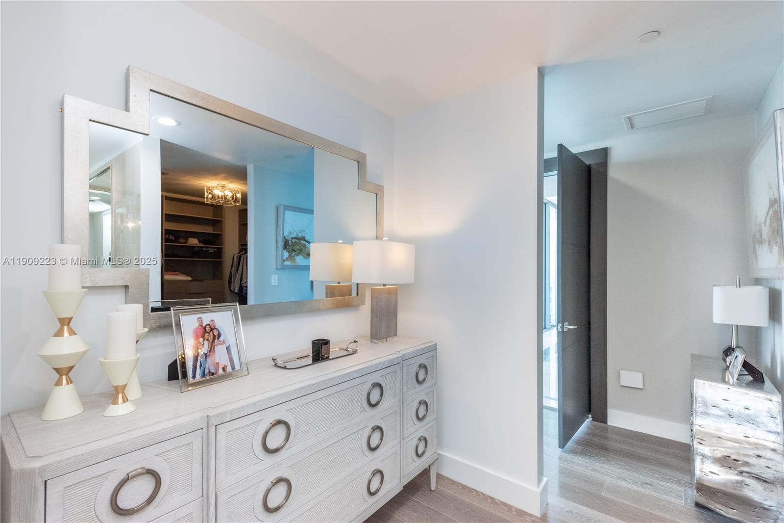 17475 Collins Ave #701, Sunny Isles Beach FL 33160