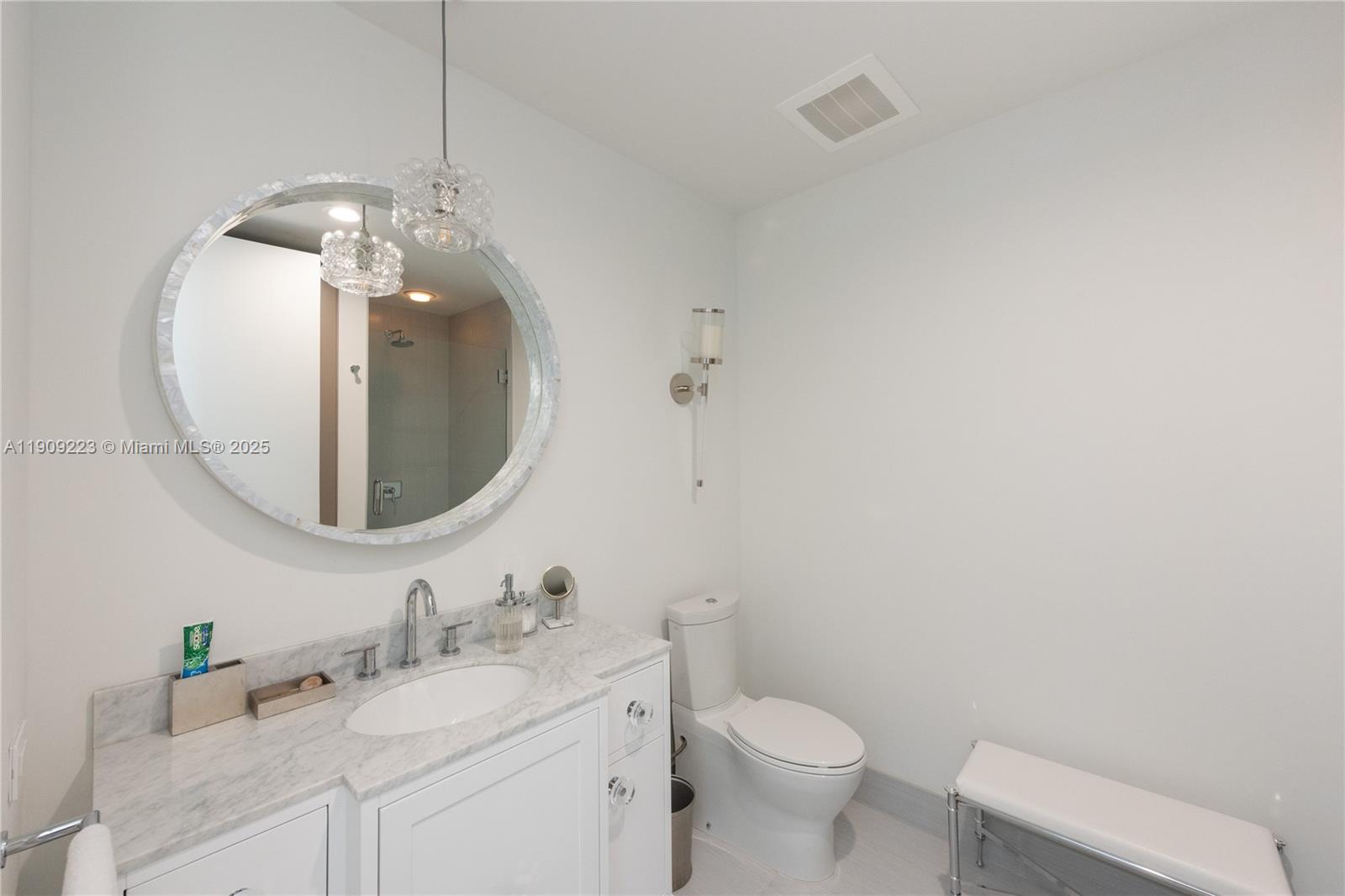 17475 Collins Ave #701, Sunny Isles Beach FL 33160