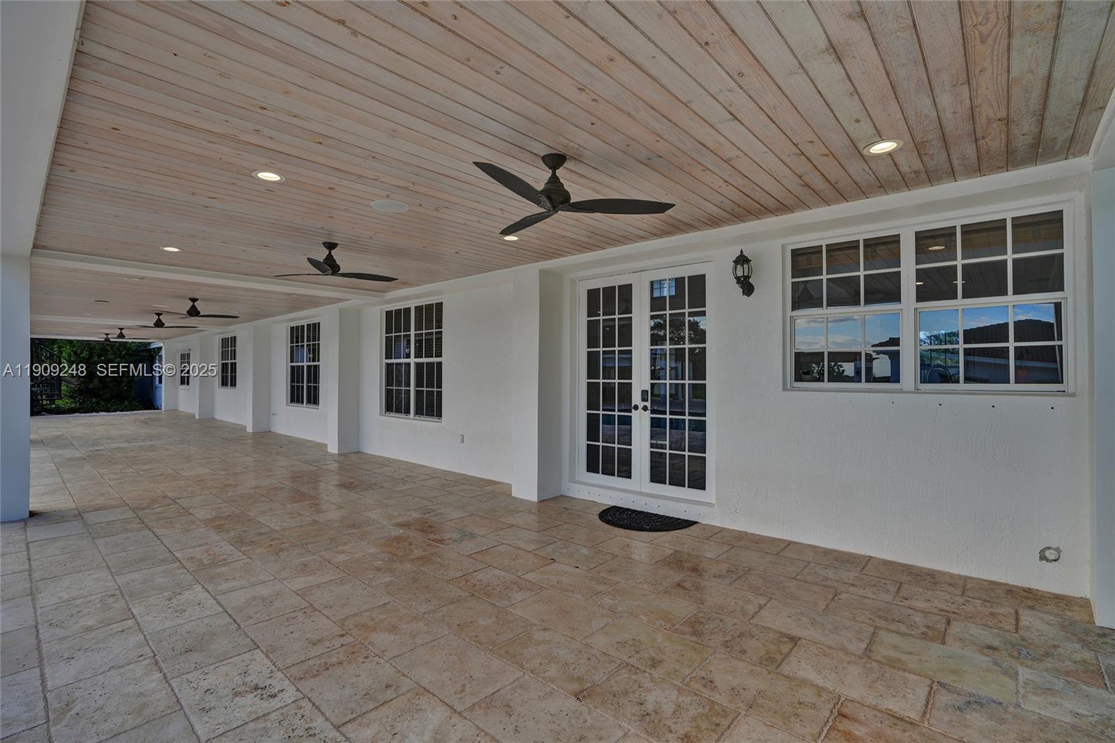 18300 SW 158th St, Miami FL 33187