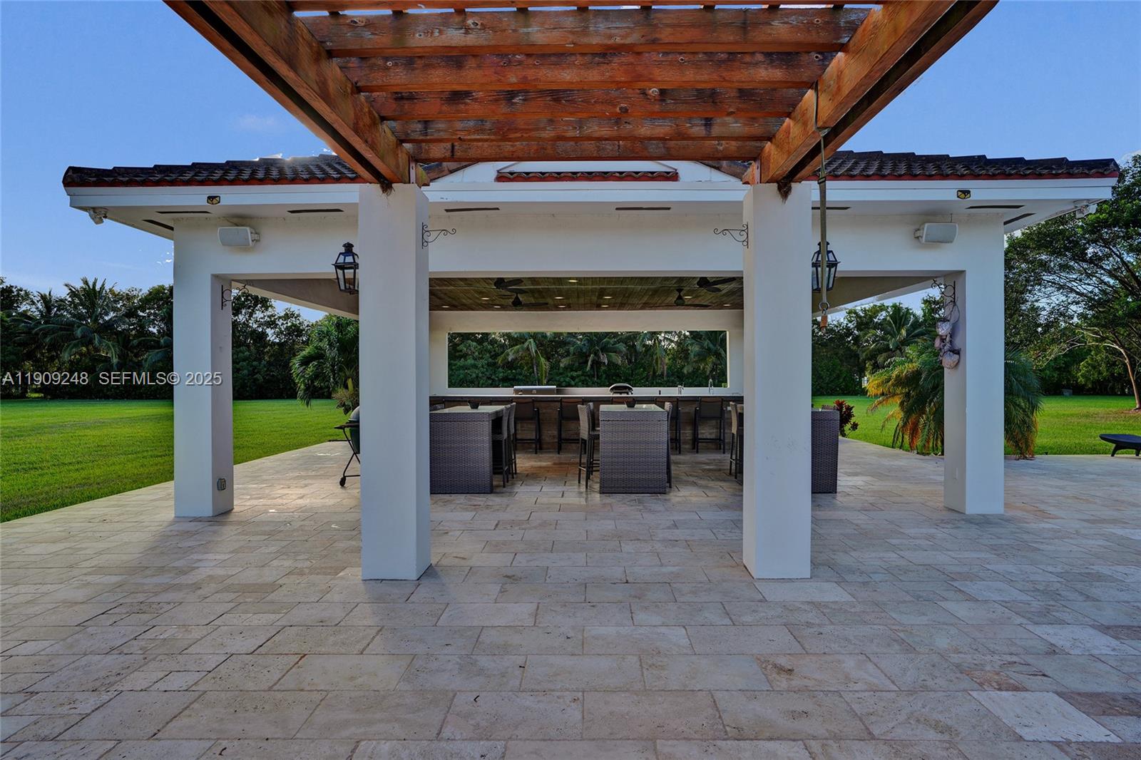 18300 SW 158th St, Miami FL 33187
