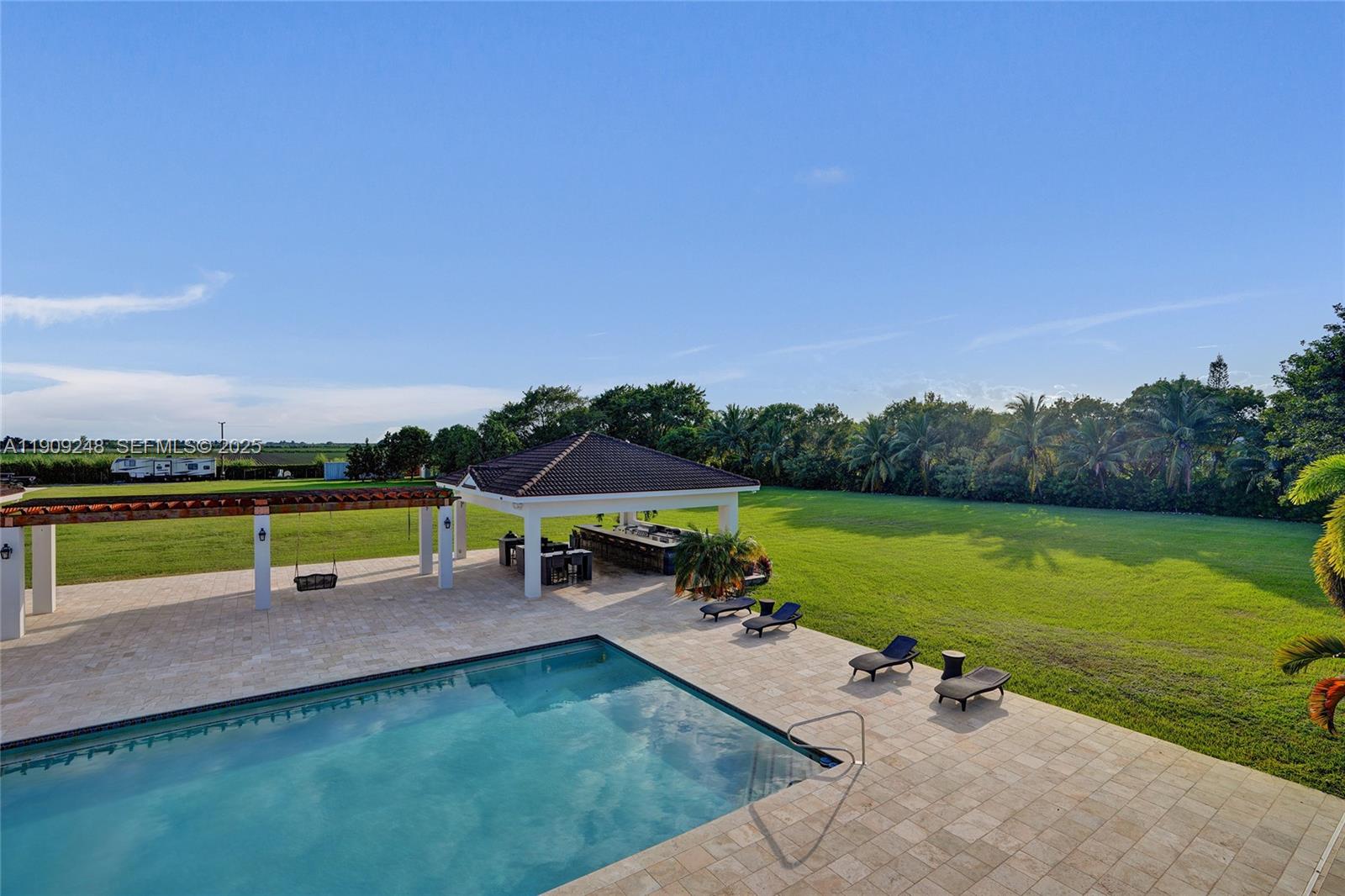 18300 SW 158th St, Miami FL 33187
