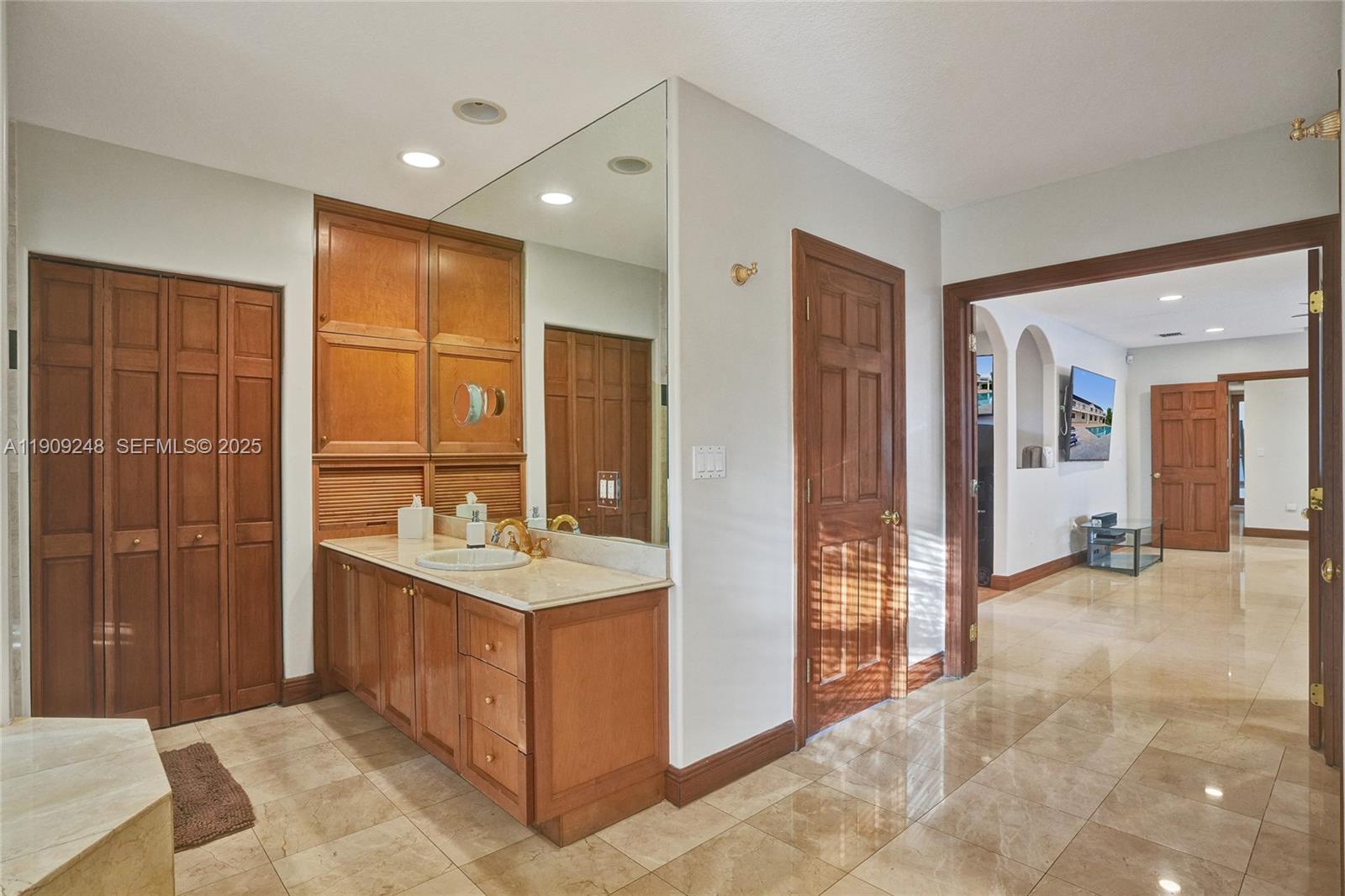 18300 SW 158th St, Miami FL 33187