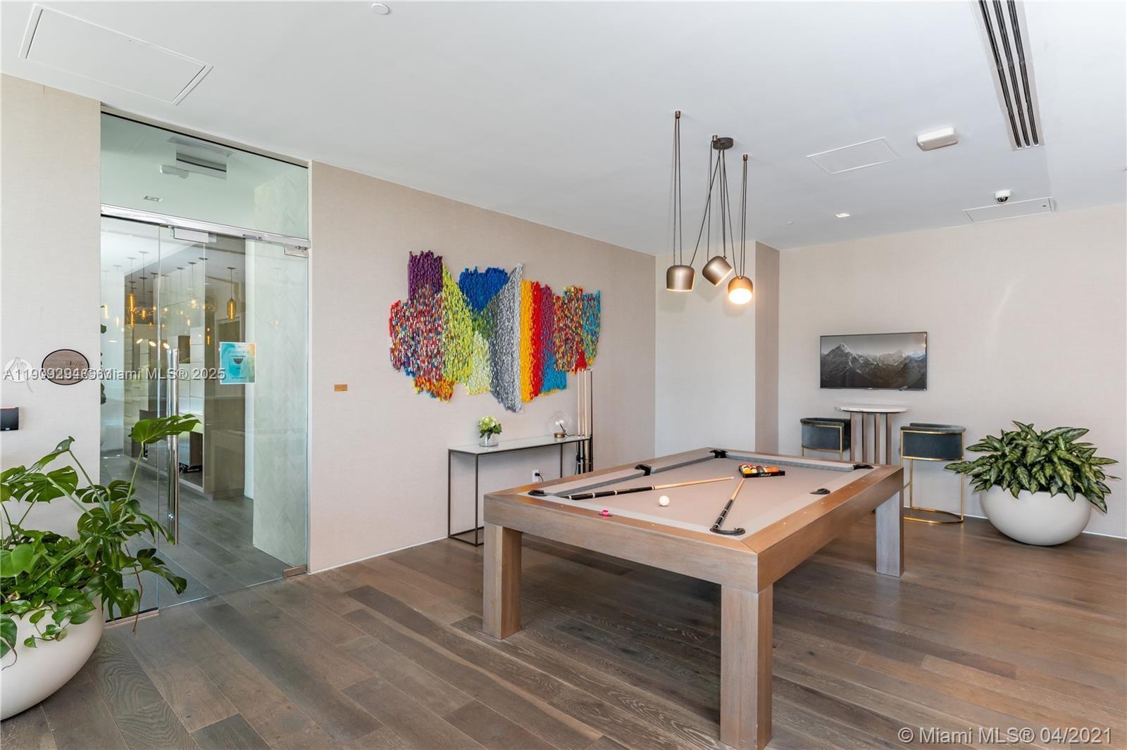 650 NE 32nd St #3807, Miami FL 33137