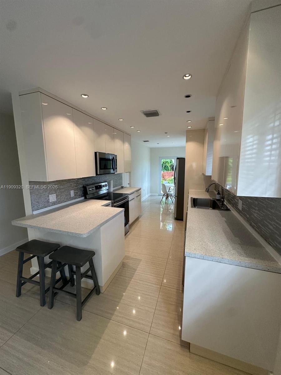 9464 Abbott Ave, Surfside FL 33154