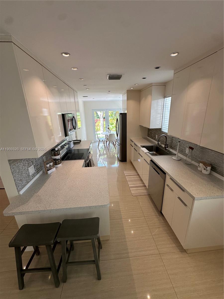 9464 Abbott Ave, Surfside FL 33154