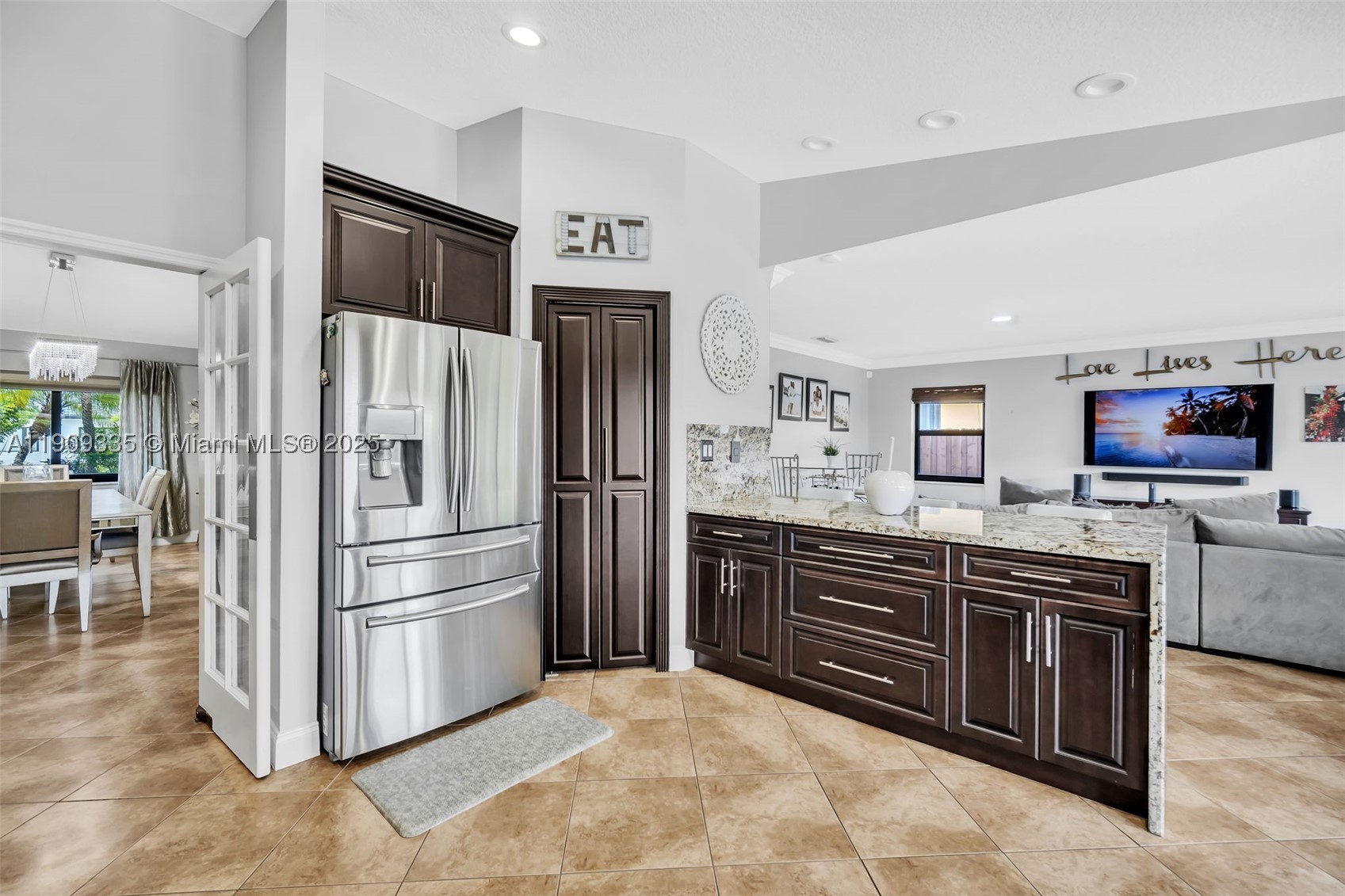 15462 SW 115th St, Miami FL 33196