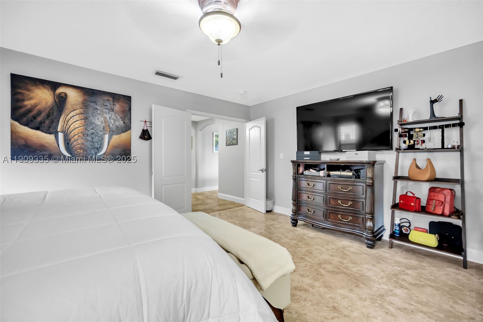 15462 SW 115th St, Miami FL 33196