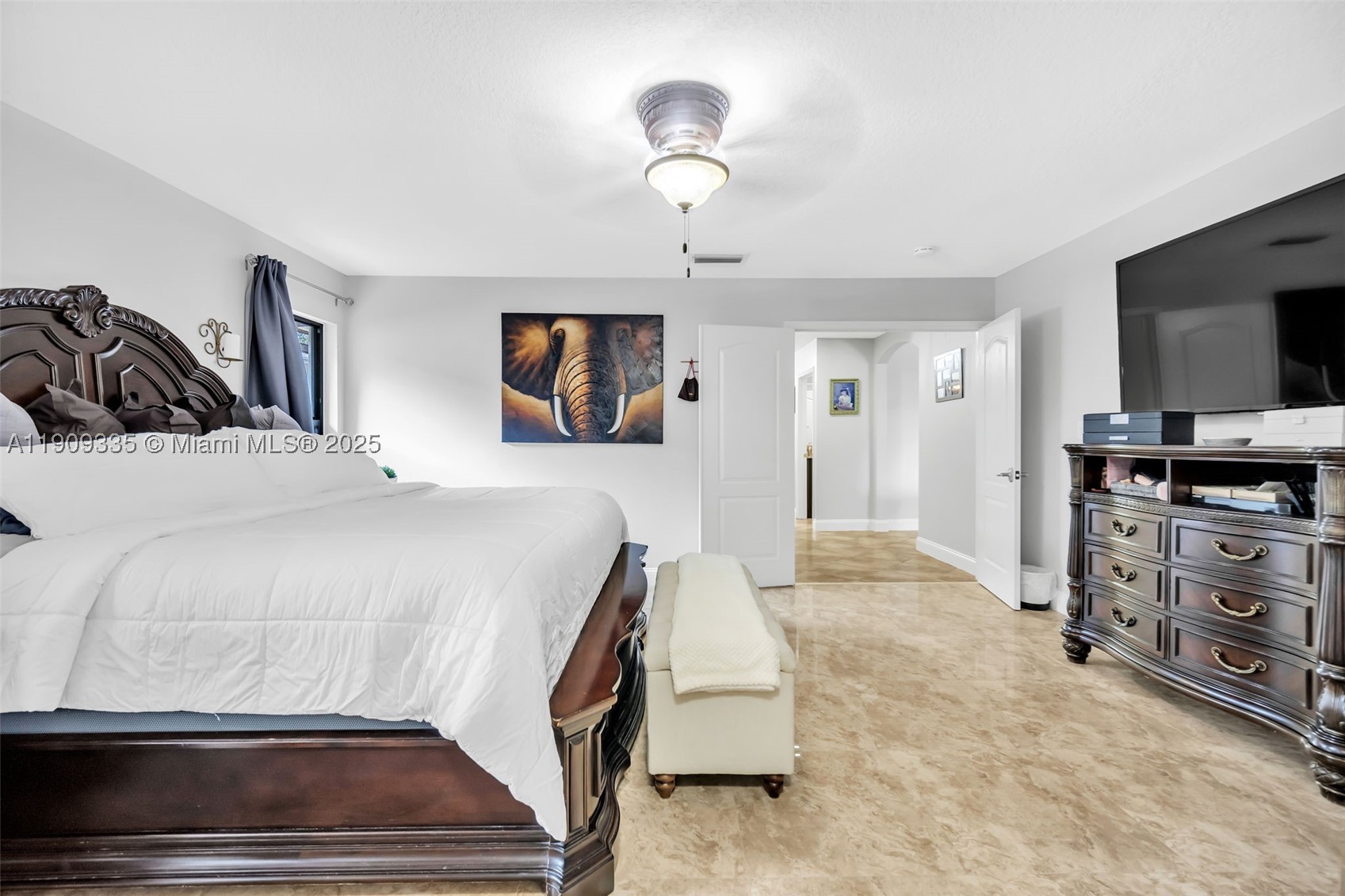 15462 SW 115th St, Miami FL 33196