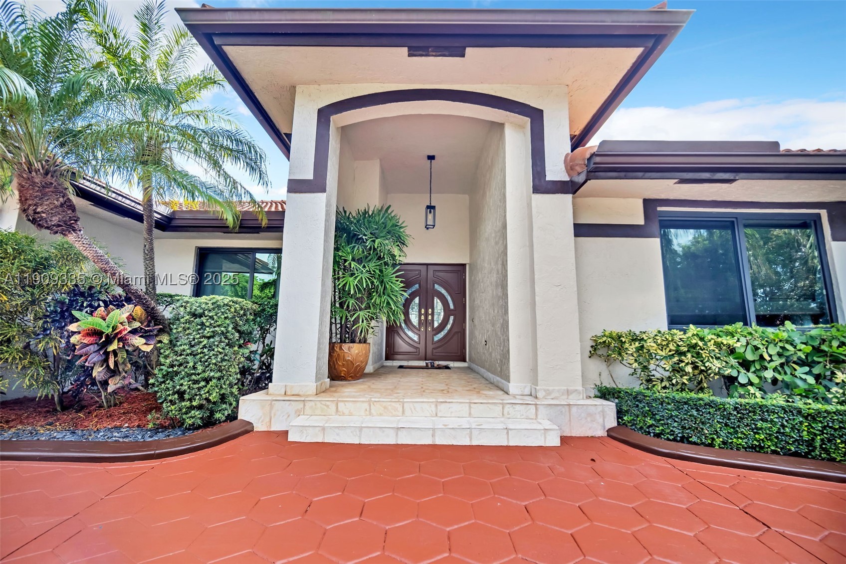 15462 SW 115th St, Miami FL 33196