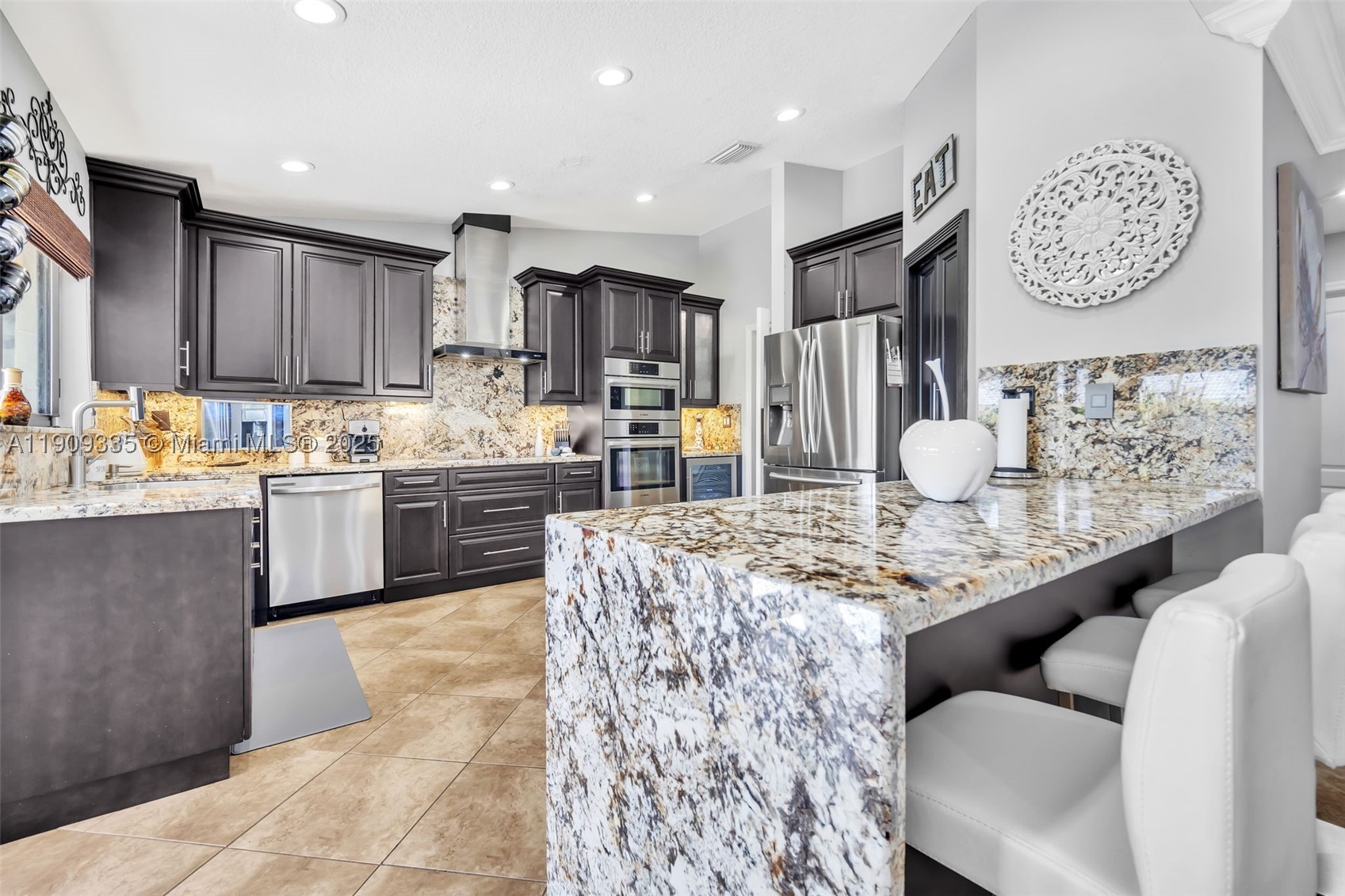 15462 SW 115th St, Miami FL 33196