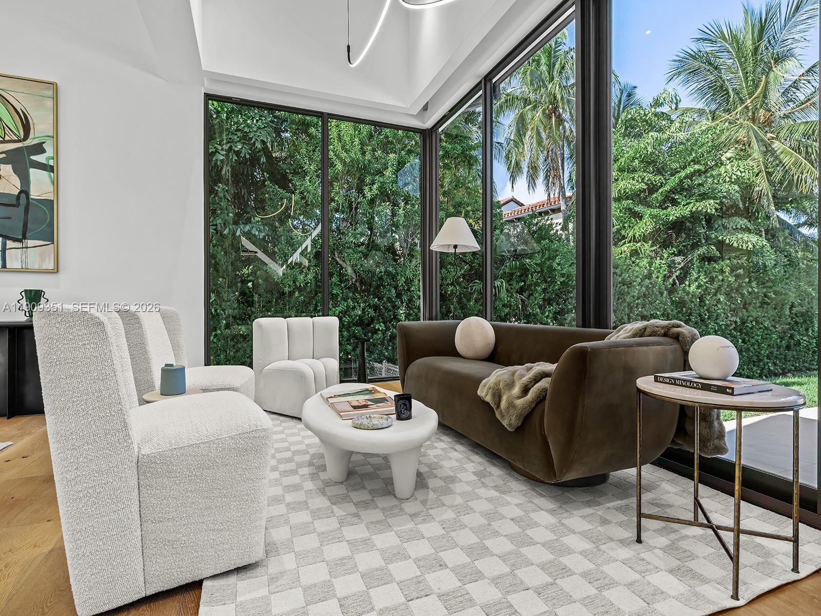 7910 Los Pinos Cir, Coral Gables FL 33143