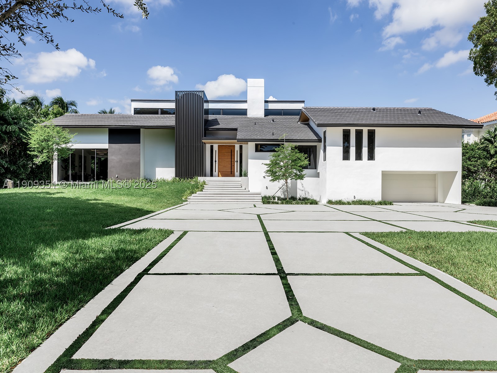 7910 Los Pinos Cir, Coral Gables FL 33143