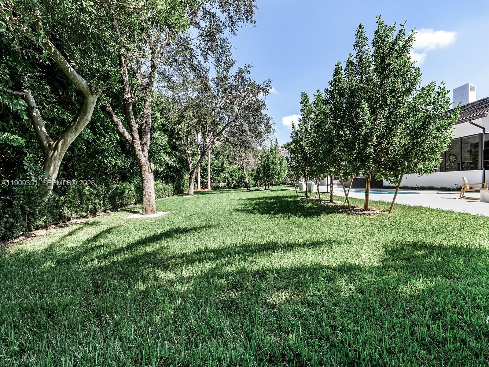 7910 Los Pinos Cir, Coral Gables FL 33143