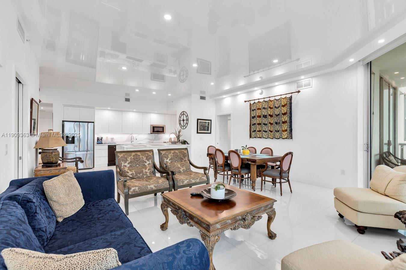 3131 NE 188th St #2-1004, Aventura FL 33180