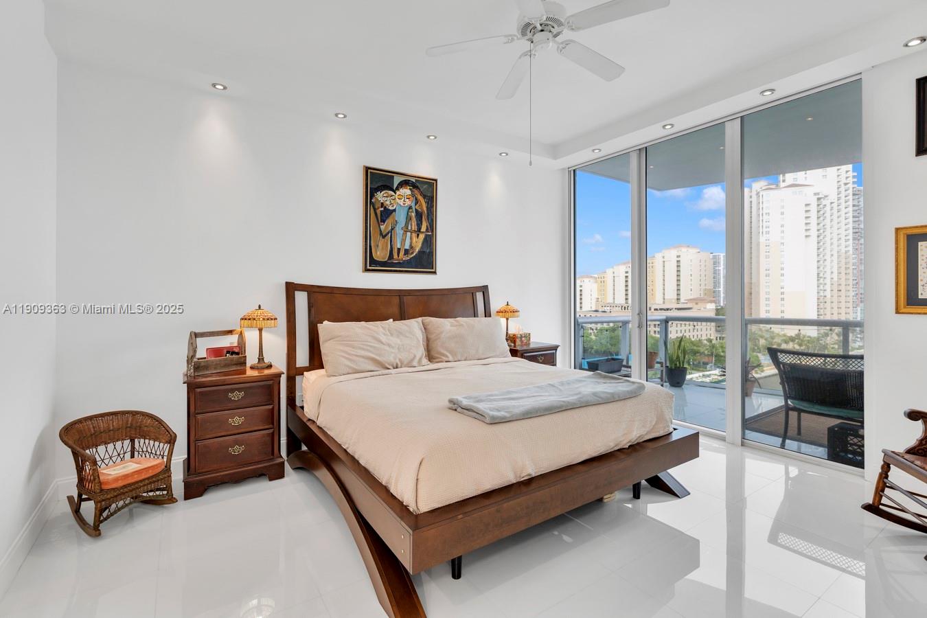 3131 NE 188th St #2-1004, Aventura FL 33180