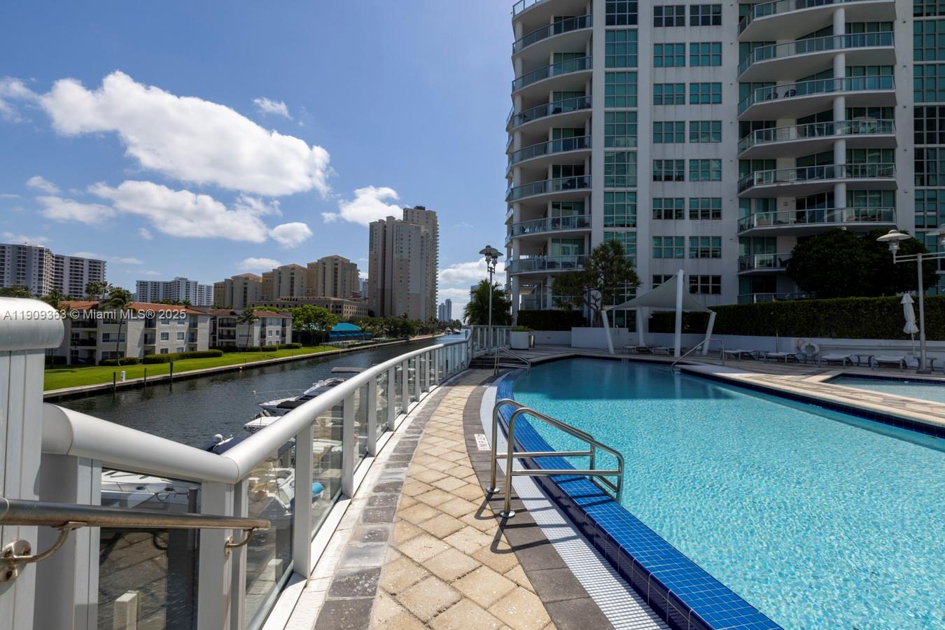 3131 NE 188th St #2-1004, Aventura FL 33180