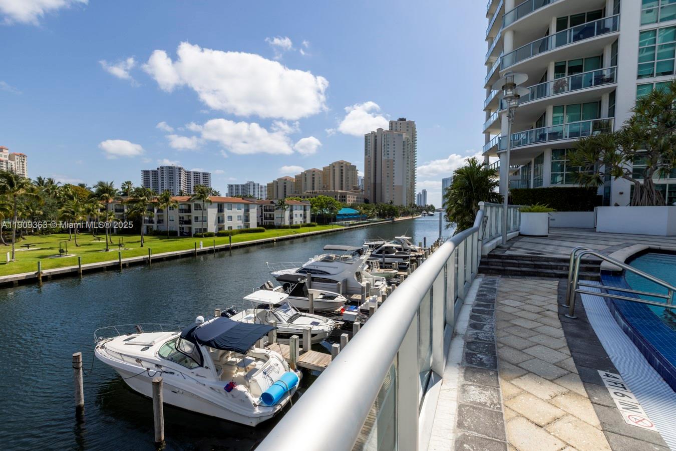 3131 NE 188th St #2-1004, Aventura FL 33180