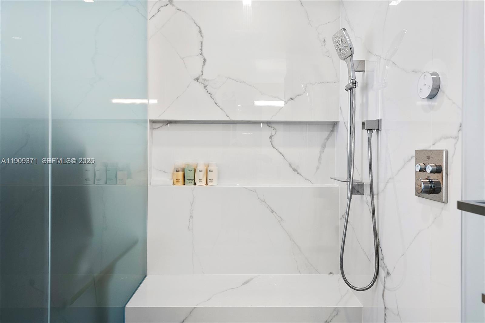2020 N BAYSHORE DR #2110, Miami FL 33137
