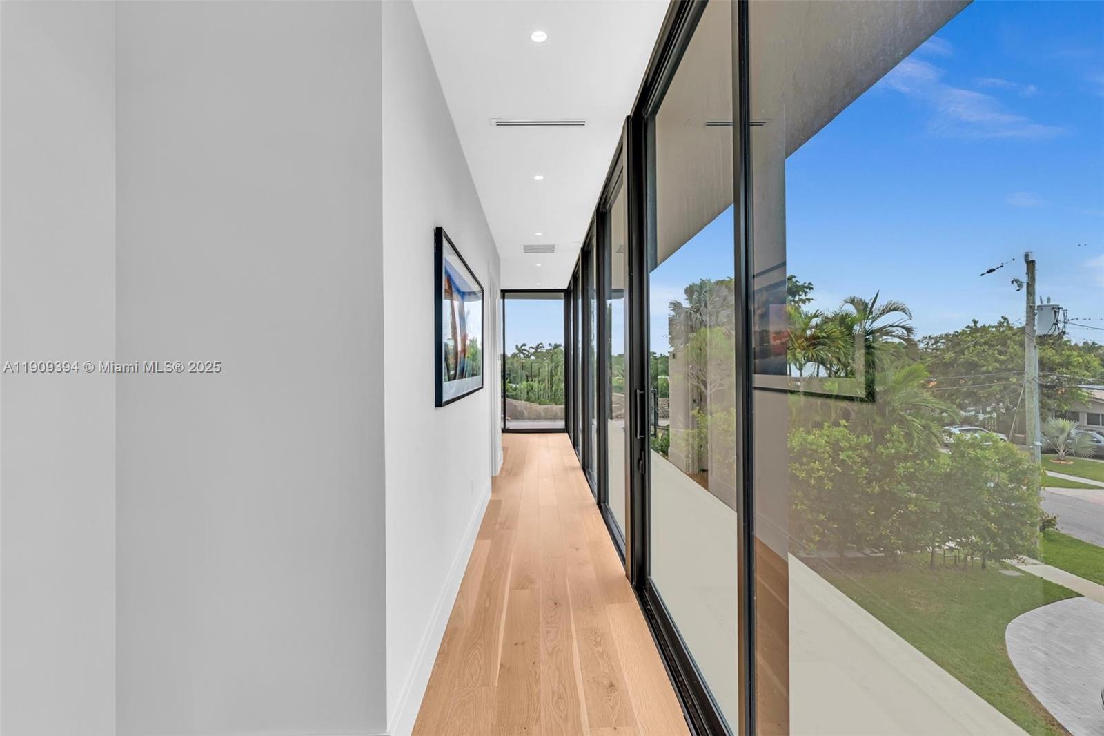 13045 Coronado Ter, North Miami FL 33181
