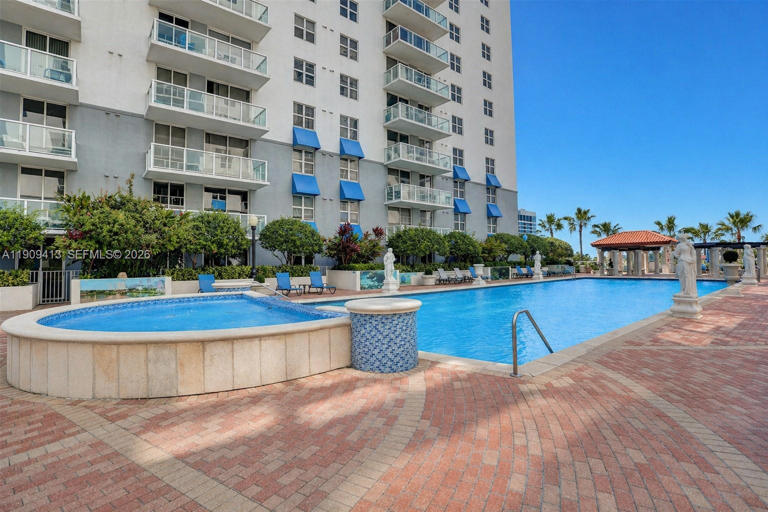 5077 NW 7th St #1217, Miami FL 33126