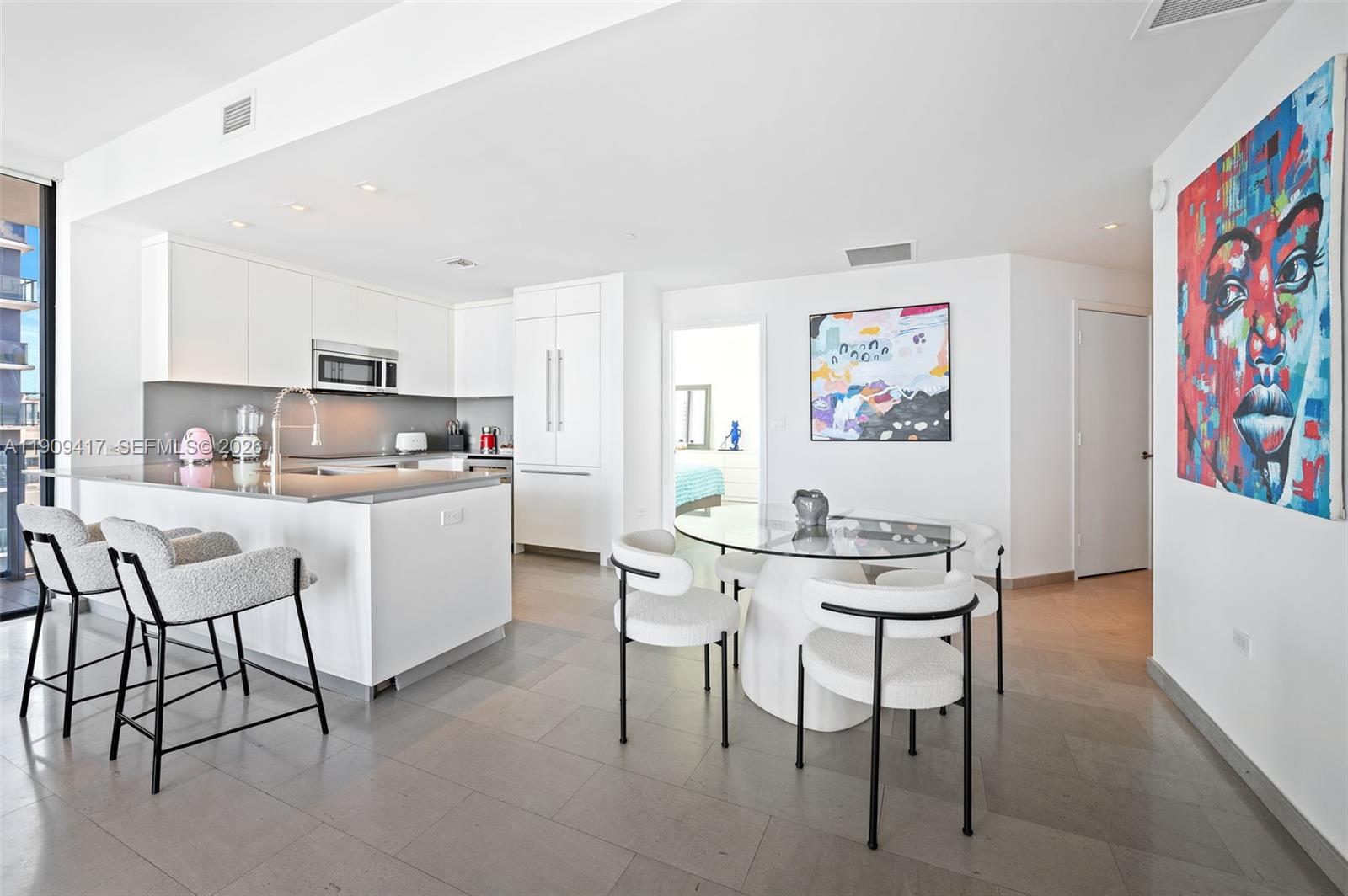 88 SW 7th St #3101, Miami FL 33130