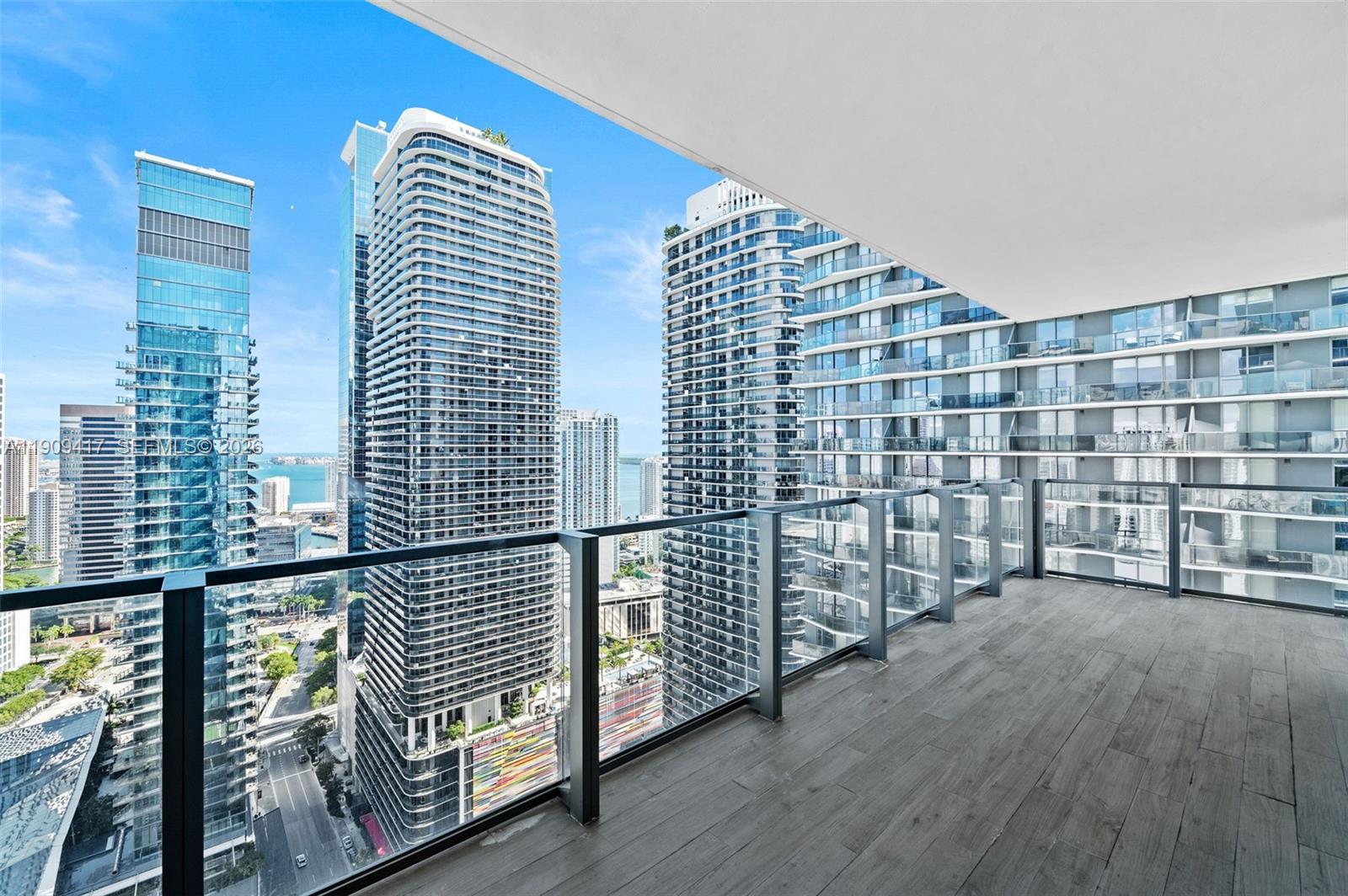88 SW 7th St #3101, Miami FL 33130