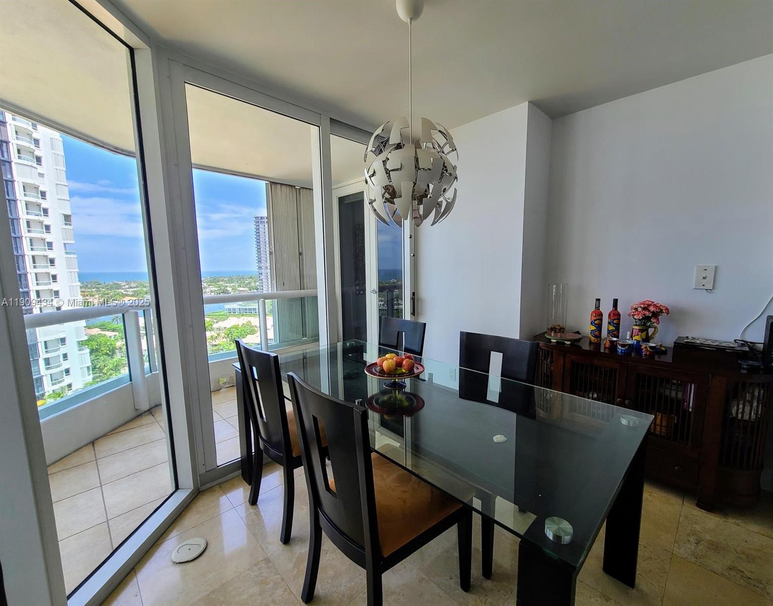 21055 Yacht Club Dr #1602, Aventura FL 33180