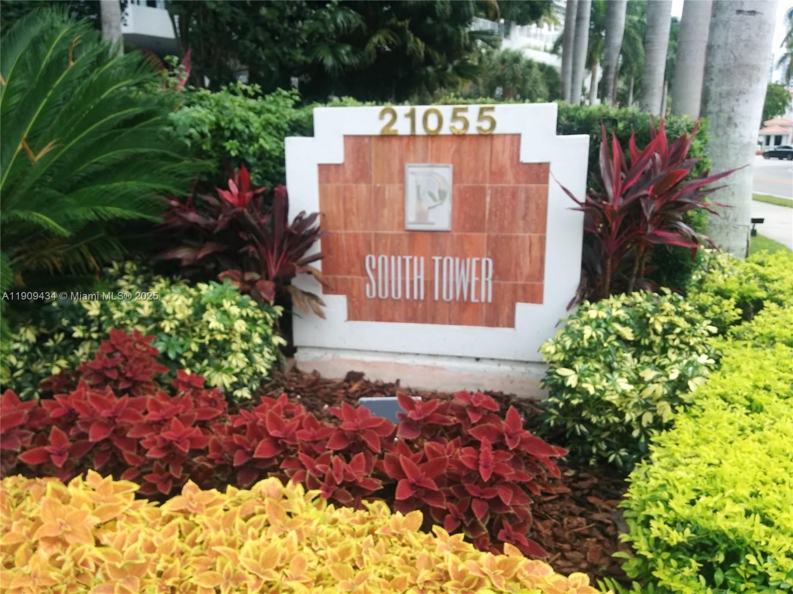 21055 Yacht Club Dr #1602, Aventura FL 33180