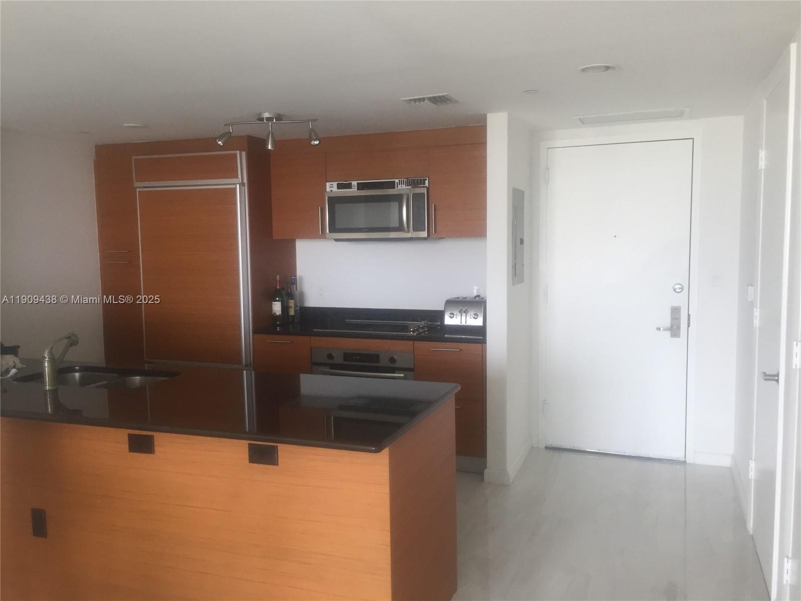50 Biscayne Blvd #3101, Miami FL 33132