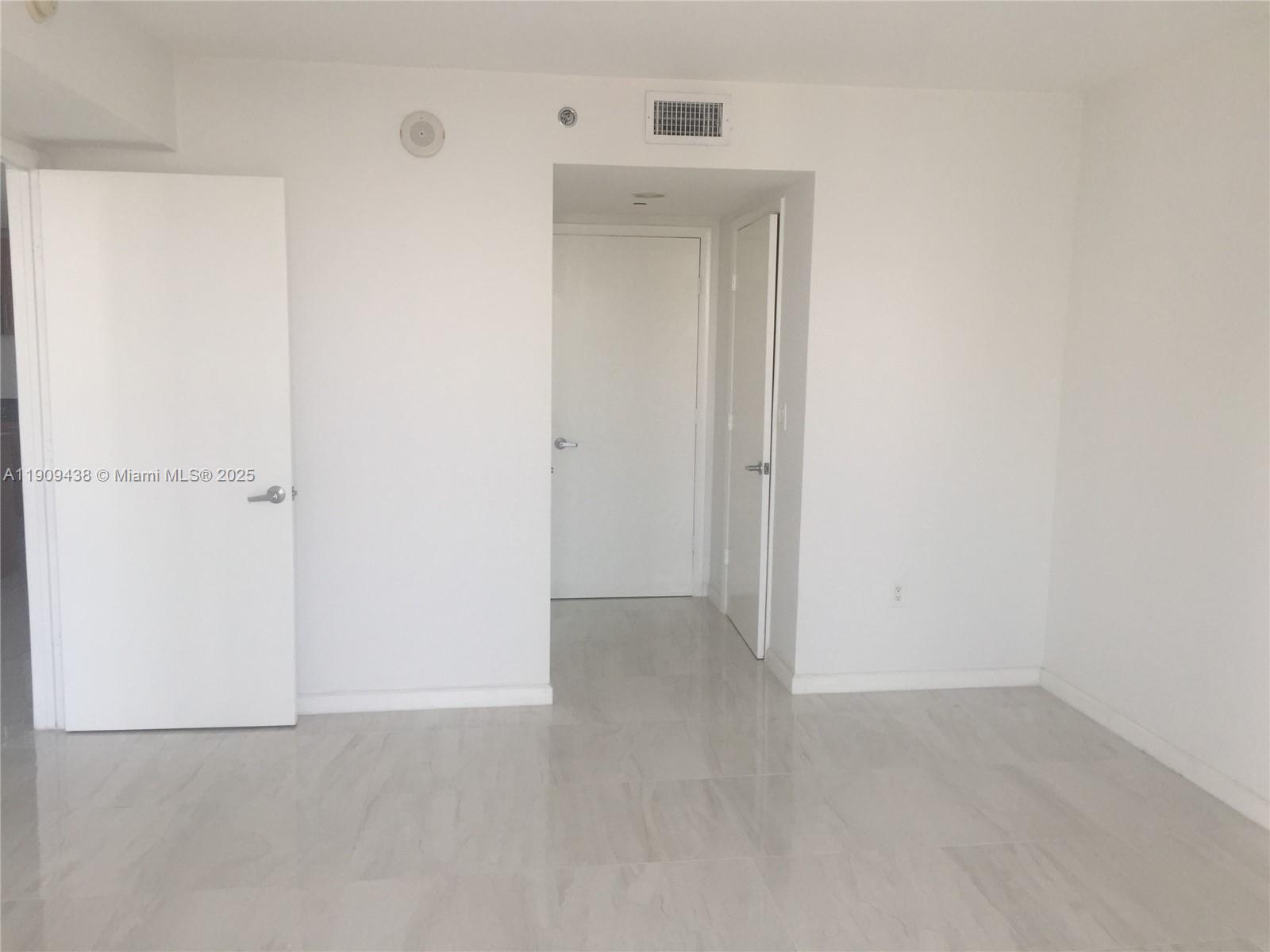 50 Biscayne Blvd #3101, Miami FL 33132