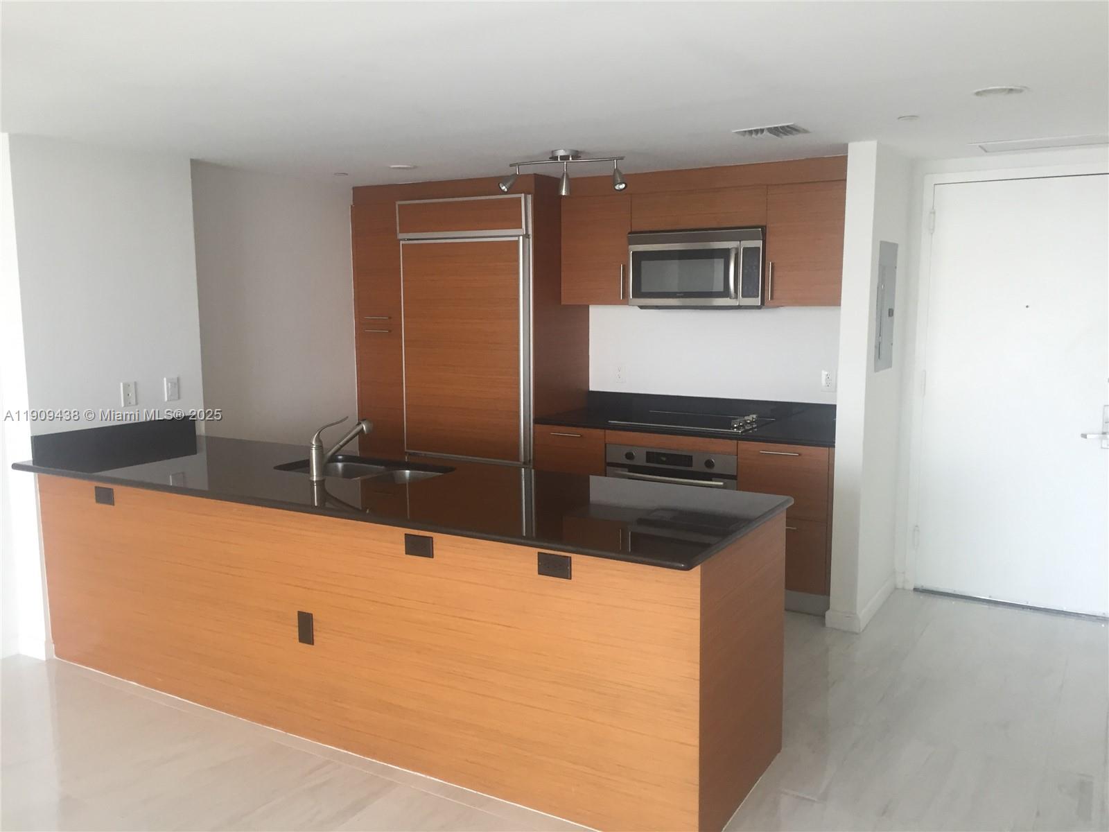 50 Biscayne Blvd #3101, Miami FL 33132