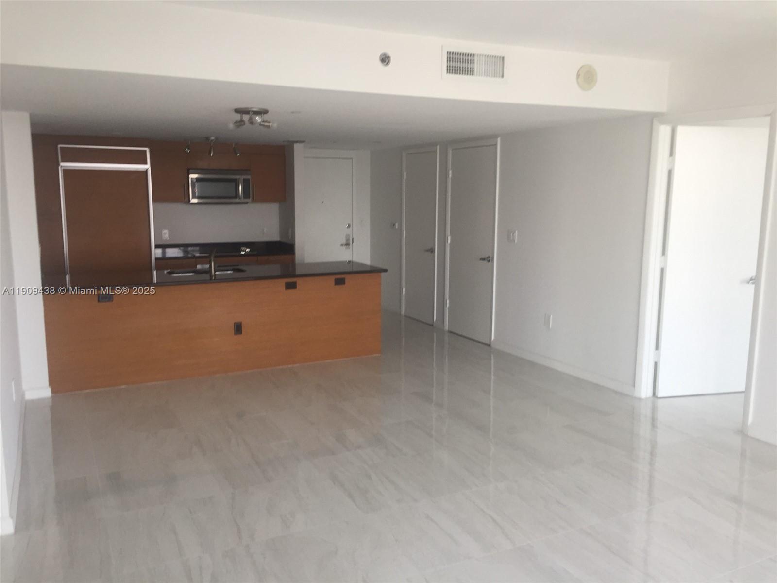 50 Biscayne Blvd #3101, Miami FL 33132