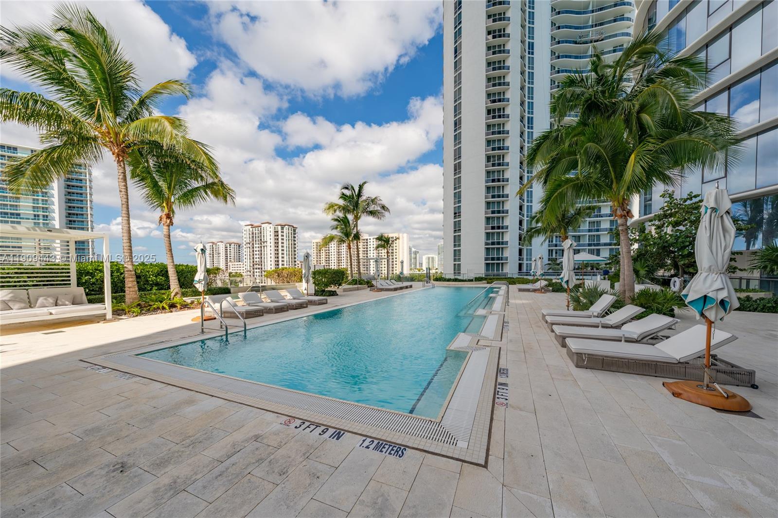 15701 Collins Ave #4303, Sunny Isles Beach FL 33160