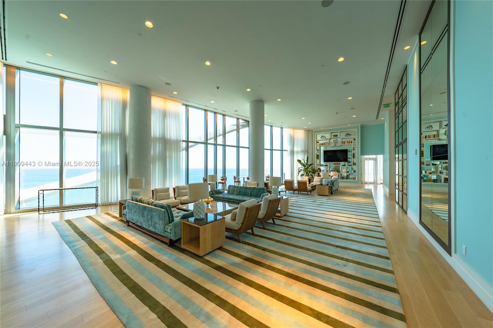 15701 Collins Ave #4303, Sunny Isles Beach FL 33160