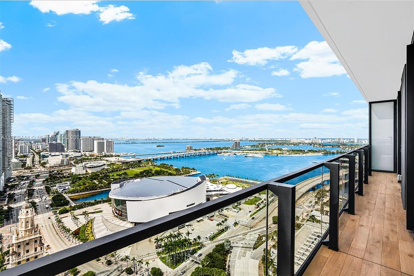 398 NE 5th St #4613, Miami FL 33132